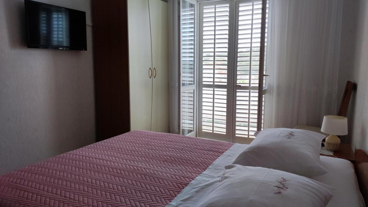 Apartments & Rooms Anita Hvar Town Esterno foto